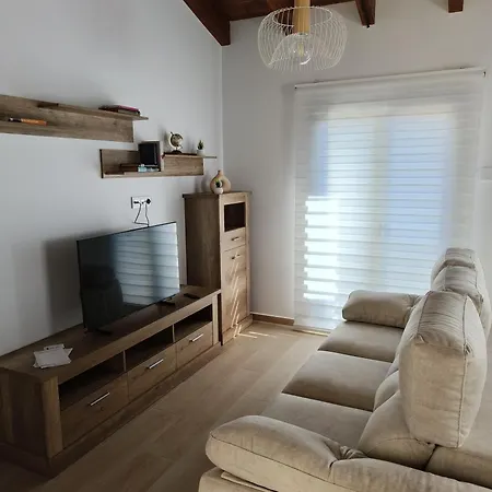 Quirós Tranquila De Salcedo 2 * La Villa