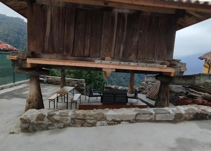 Quirós Tranquila De Salcedo 2